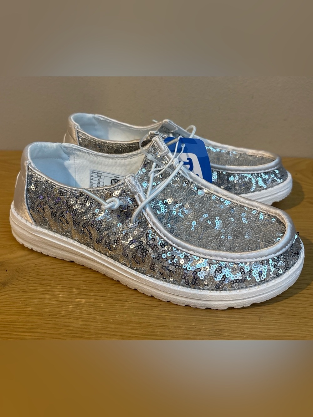 Hey Dude Wendy Silver Sequin Cream Shoes Women's size 8 NEW